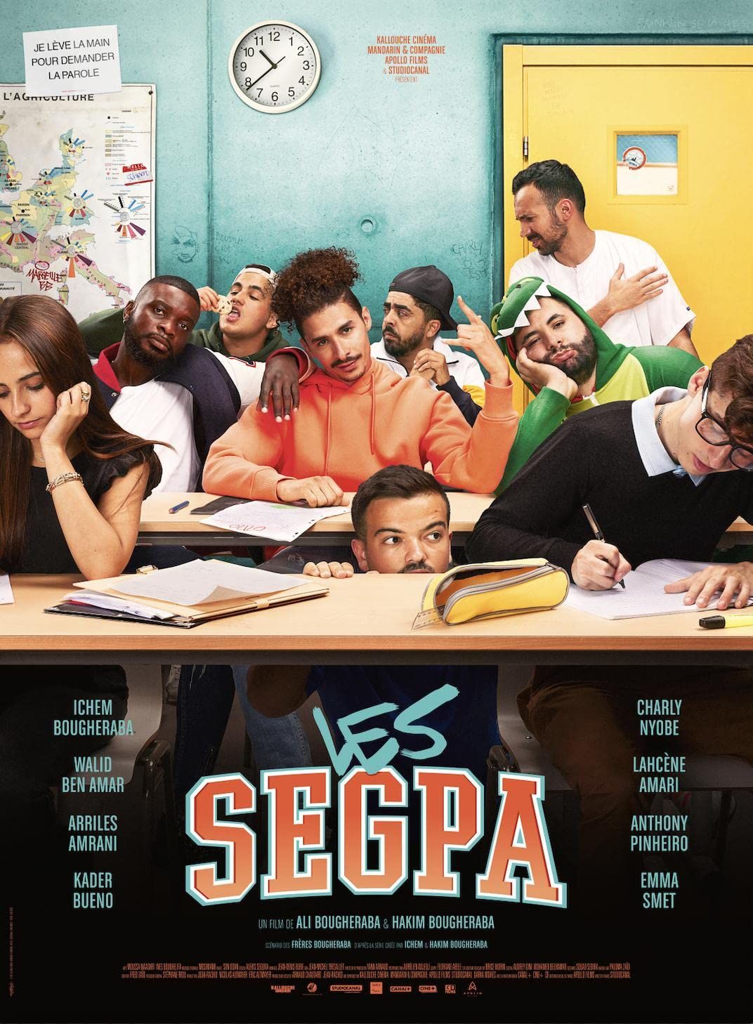 poster of Les Segpa (2022) Hindi [Voice Over] Dubbed CAMRip